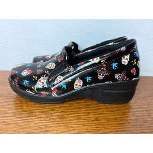Easy Works Sz 10 Day Of Dead Skeleton Clogs Slip